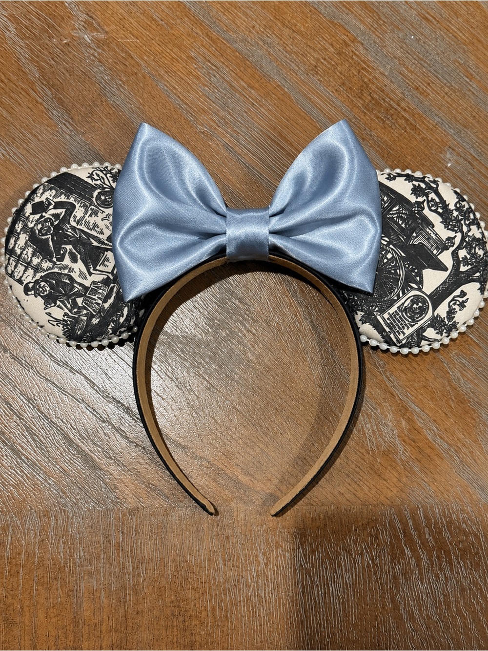 Disney haunted mansion Madame Leota Light Blue Satin Bow Ears Headband